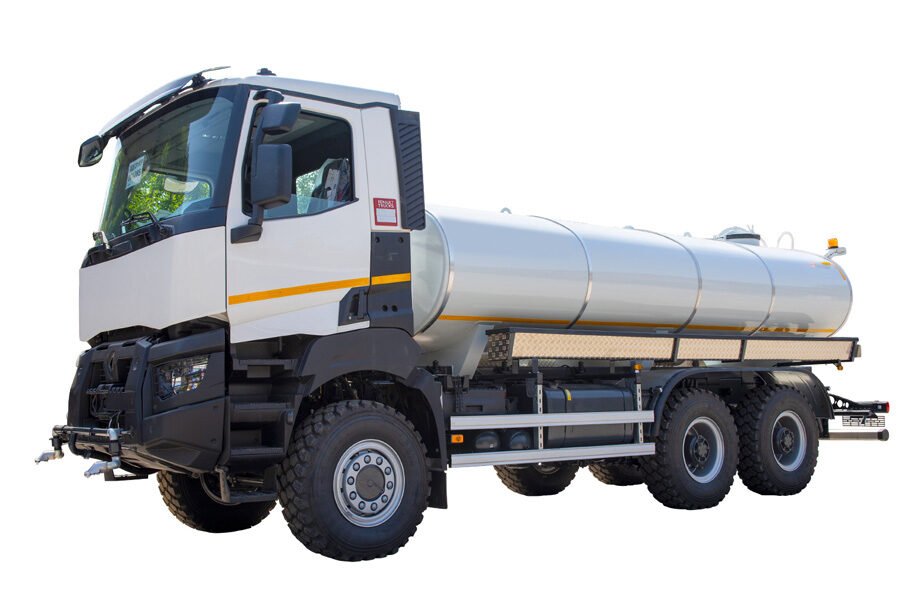 Tank truck for water transport image 1